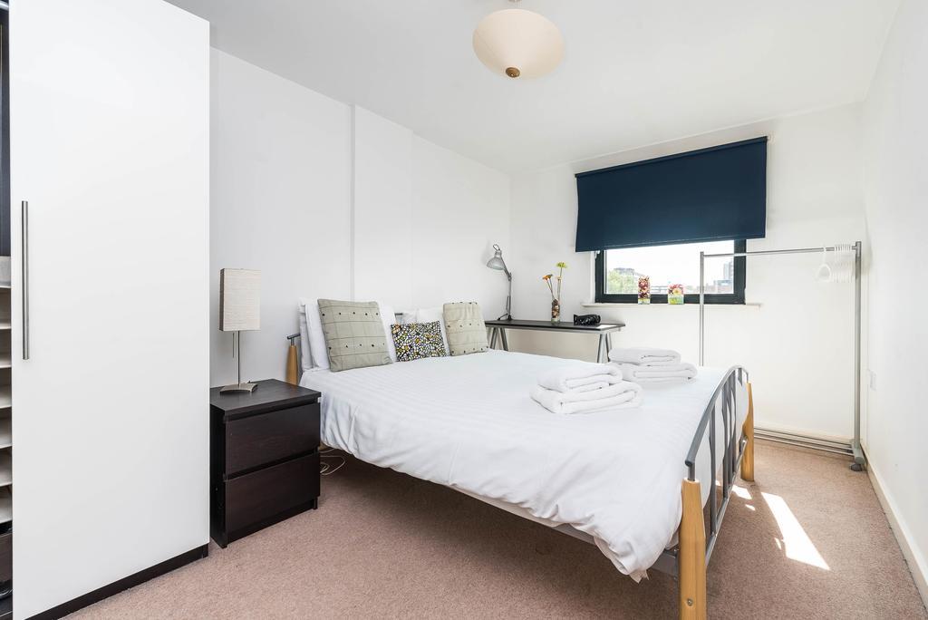 Fantastic 1 Bed Flat Stratford Appartement Londen Buitenkant foto