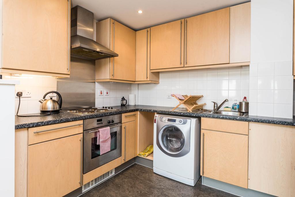Fantastic 1 Bed Flat Stratford Appartement Londen Buitenkant foto